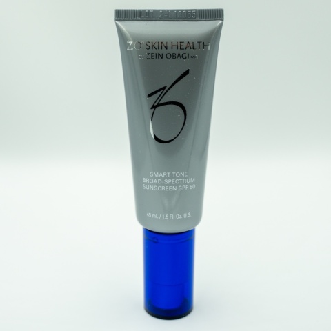 ZO SKIN SMART TONE Broad Spectrum Sunscreen SPF 50 Krem wyrównujący koloryt skóry z filtrem SPF 50
